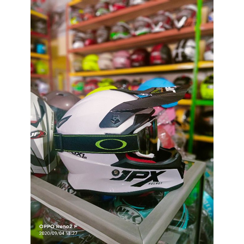 HELM JPX CROSS ANAK WHITE PLUS KACA GOGLE