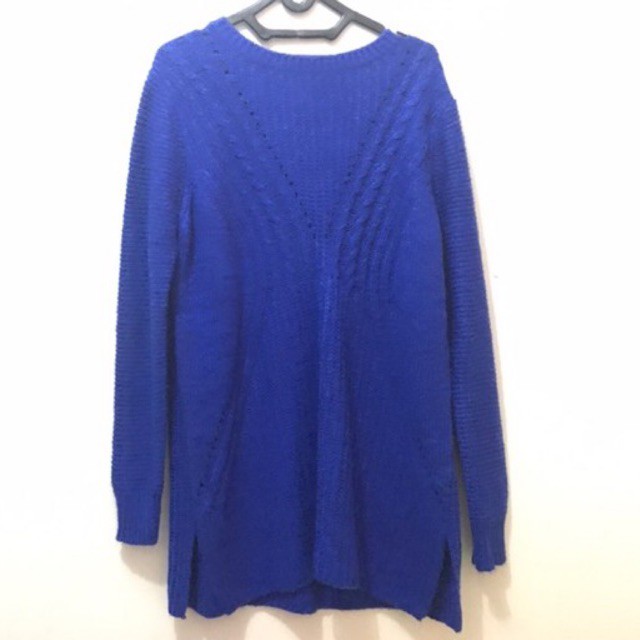 Sweater Biru Elektrik Jumbo Preloved