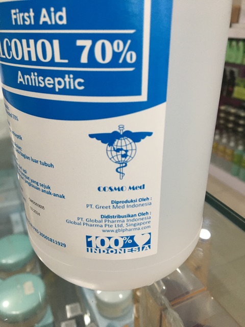 Cosmo Med Antiseptic Alcohol 70% 1000ml