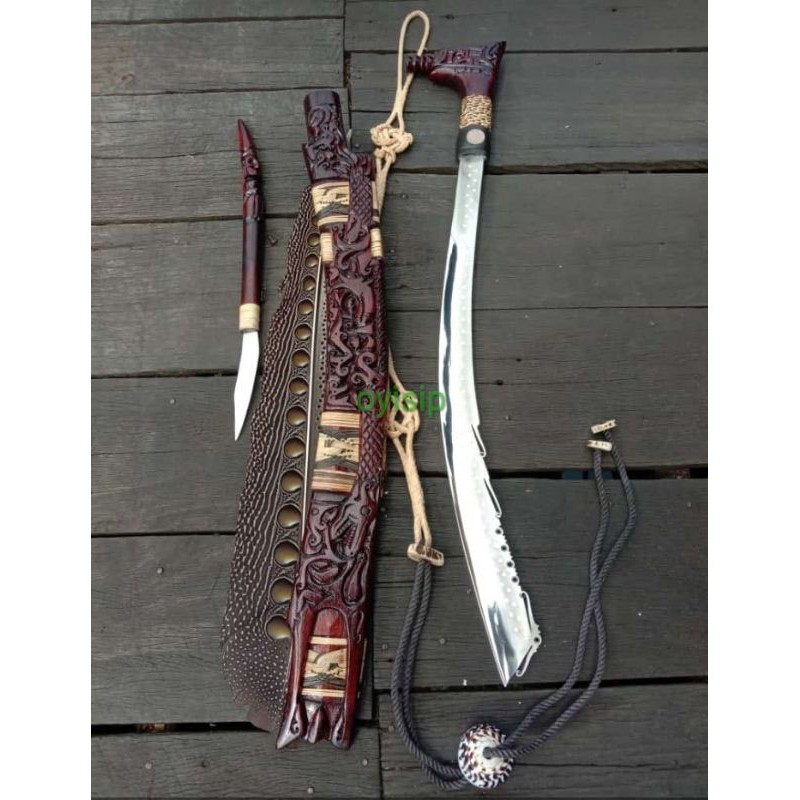 Mandau Khas Dayak Kalimantan | Mandau | Dayak | Borneo | Kalimantan