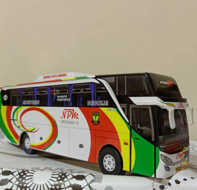 Miniatur Bus bis / mainan bus bis NPM shd