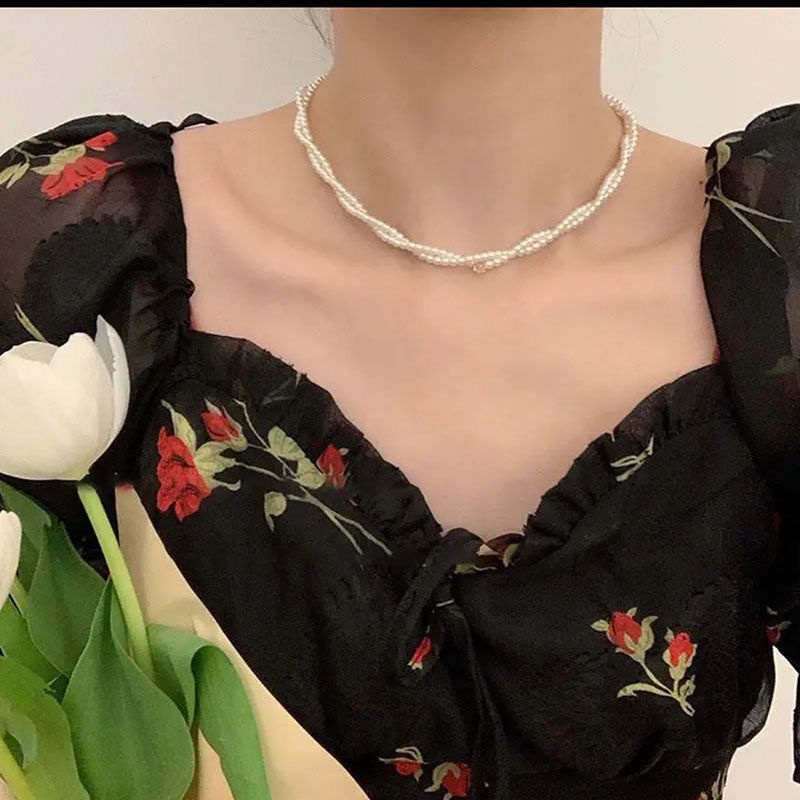 Kalung Choker Rantai Klavikula Lapisan Ganda Aksen Mutiara Gaya Perancis Untuk Wanita