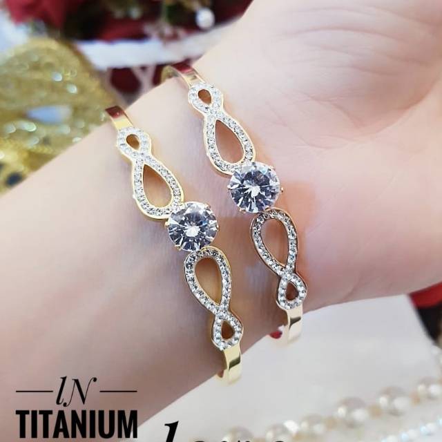 Titanium gelang 2902j