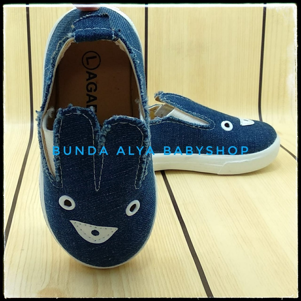 Sepatu Anak Jeans Kelinci Usia 4 Tahunan BIRU TUA Motif Kelinci Lucu - Sepatu Anak Cewek Denim Rabbit Size 29