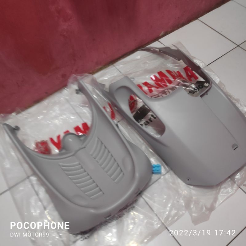 PARLONG DEK PARUH DAN KOLONG PUTIH MIO SPORTY SMILE ORIGINAL ORI YAMAHA GENUINE PART SILVER