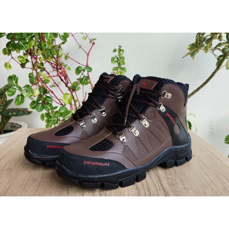 Sepatu safety paramount ujung besi