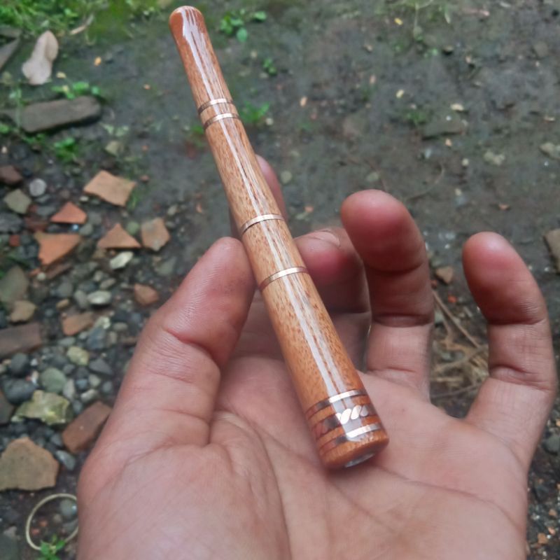 pipa kayu stigi
