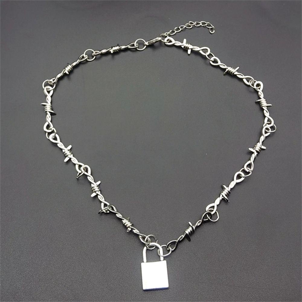 Preva Punk Kalung Pesta Perhiasan Punk Kunci Keren Liontin Duri Kecil Choker Bib Choker Hip Hop Kawat Duri