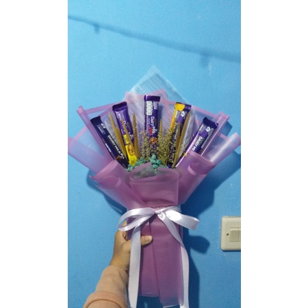 

Bucket Snack Coklat Cadbury