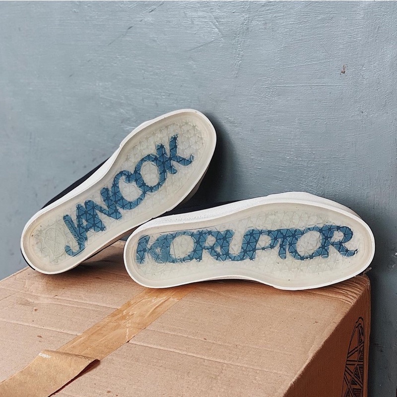 SEPATU SNEAKERS PRIA KEREN NOBRANDS KORUPTOR ''MEDULLA KORJAN'' ORIGINAL
