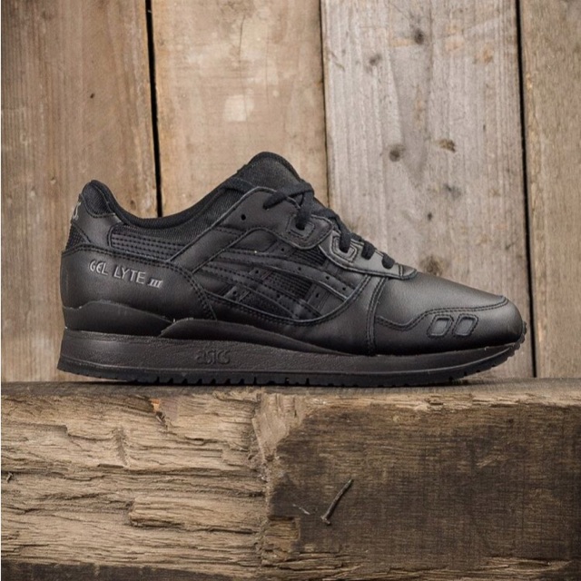 asics gel lyte iii triple black