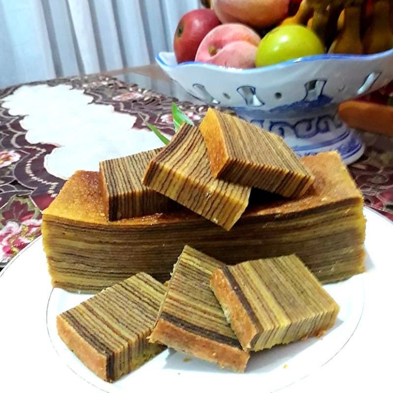 

Lapis Legit/Lapis Engkak/ Lapis Susu/Maksuba khas Palembang enak murah