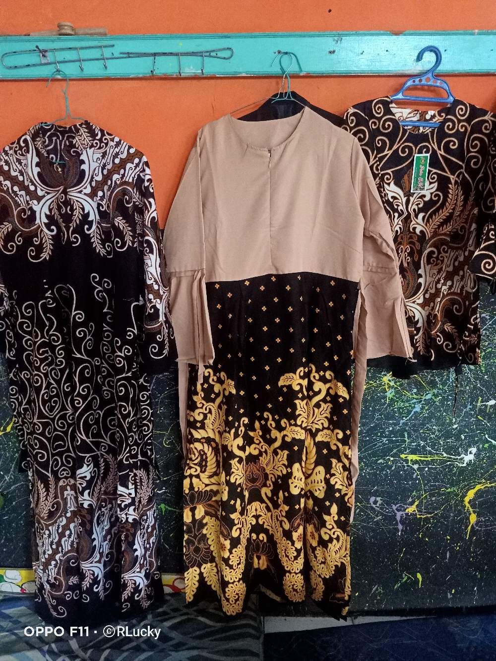 Atasan Batik Dolby Dolbi Dobby Doby Tenun Sutra Tulis Halus Katun Atbm Baron ,sarombit Atasan