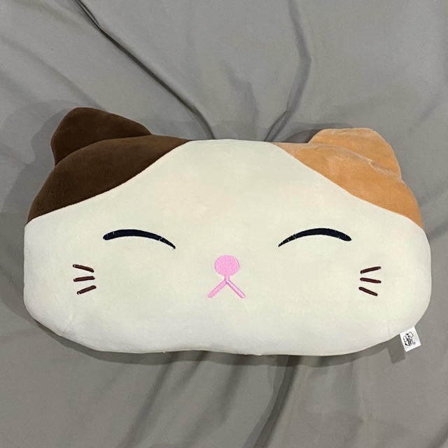 Istana Boneka Isbon Bantal Karakter Kucing Lucu Imut Gemes Lembut