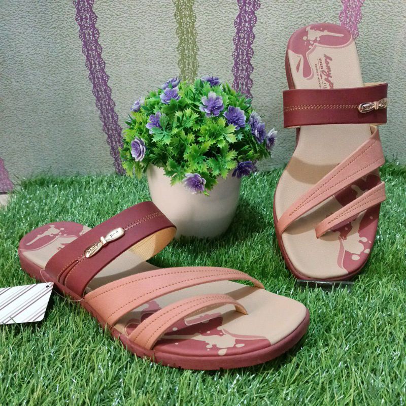 Homyped sandal flat wanita