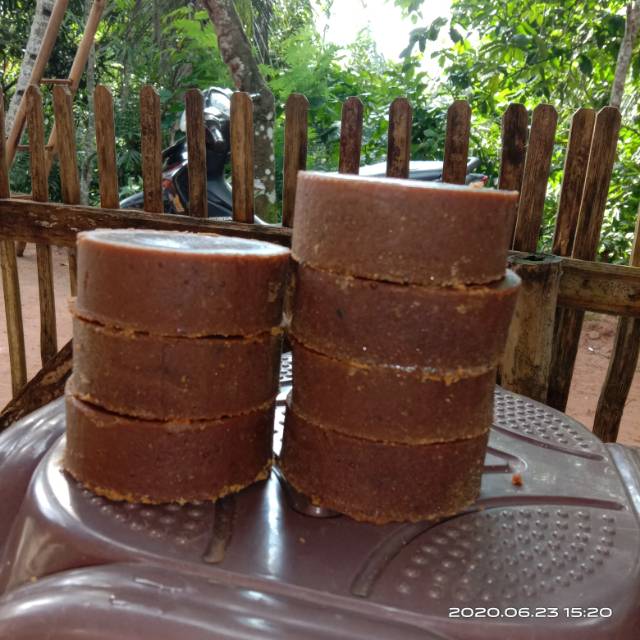 

Gula Aren Asli Dari Petani 500 Gram tanpa bahan pengawet