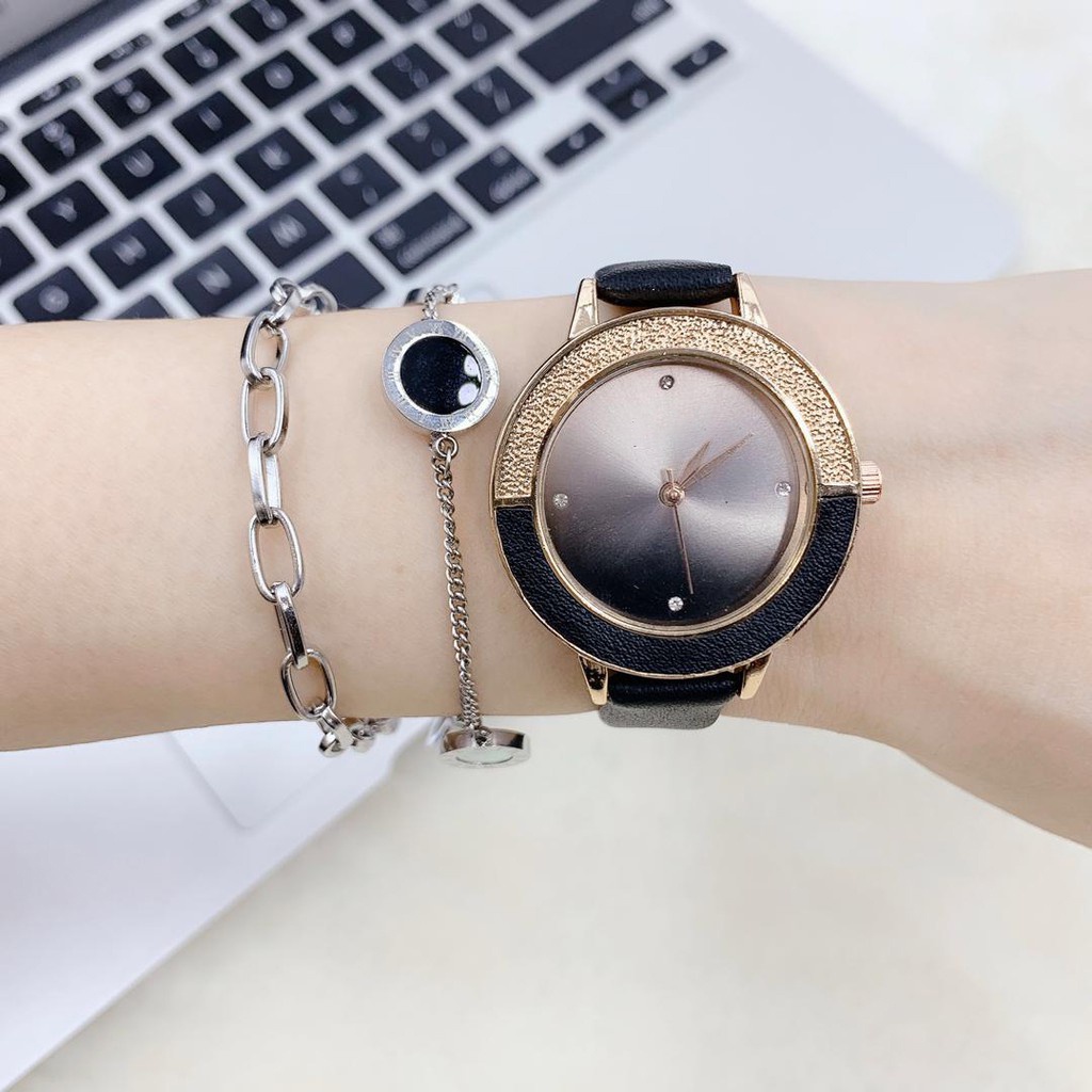 JAM TANGAN WANITA VERSI KOREA DARI TREN FASHION ARLOJI BINTANG SEDERHANA IMITASI  RANTAI MAGNET