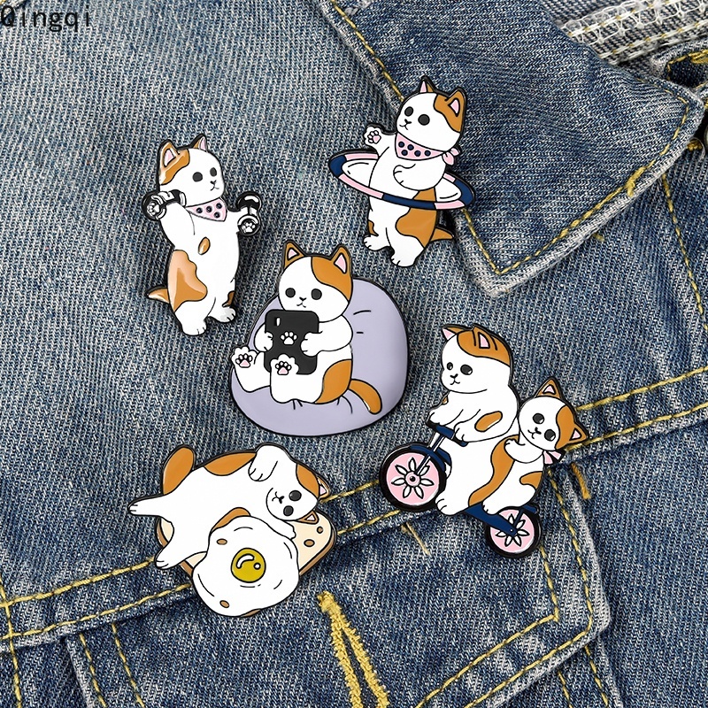 Bros Pin Enamel Desain Kartun Hewan Kucing Olahraga Untuk Anak