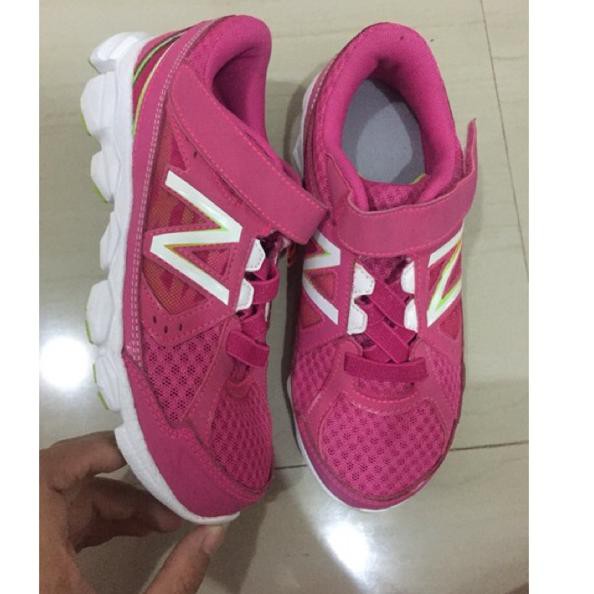 Limited Edition New Balance sneakers kids sale .. Aman