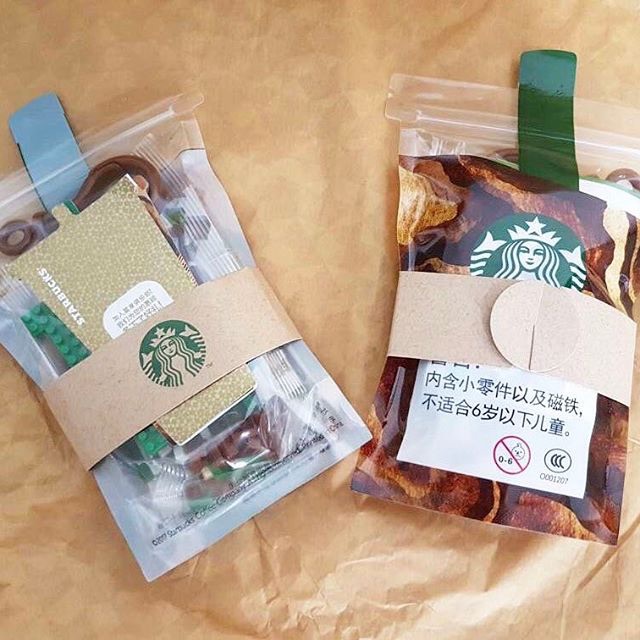 China Starbucks Coldcup keychain+card