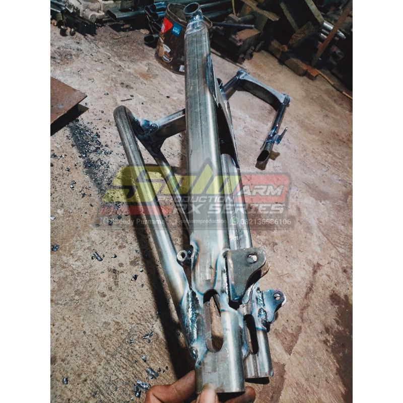swingarm swing arm replika ninja rr PNP Tiger swing arm Tiger model ninja rr mentahan