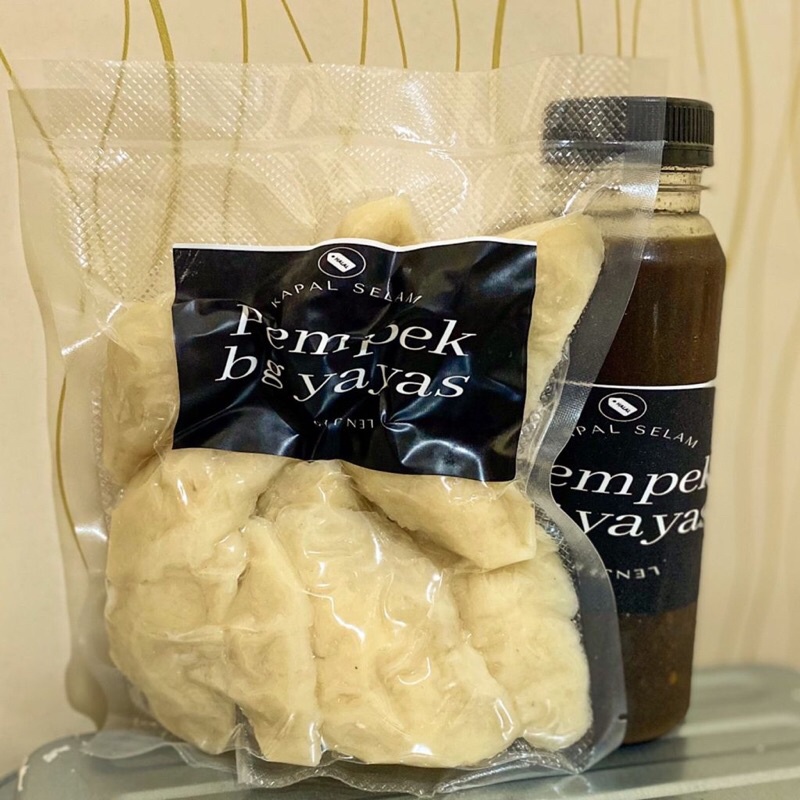 

PEMPEK SELAM KECIL ISI 10 PCS + CUKO 200 ML