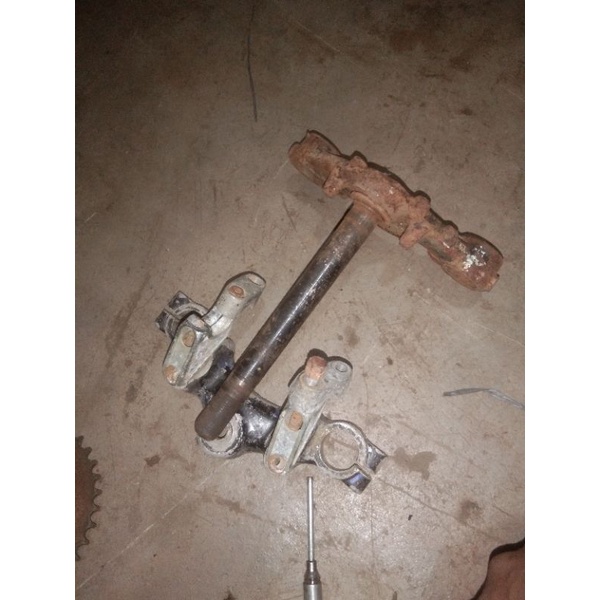 segitiga sock depan TRS