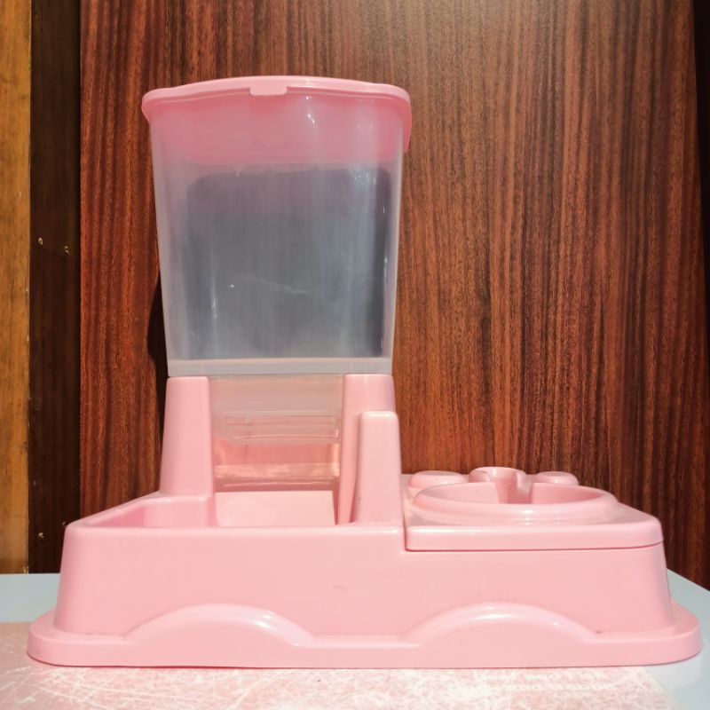 Tempat Makan Food Dispenser + Tempat Minum Botol Pet Weter CP-690