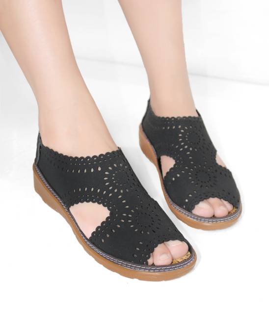 COD Sepatu Sandal Wanita Kulit Laser BN08