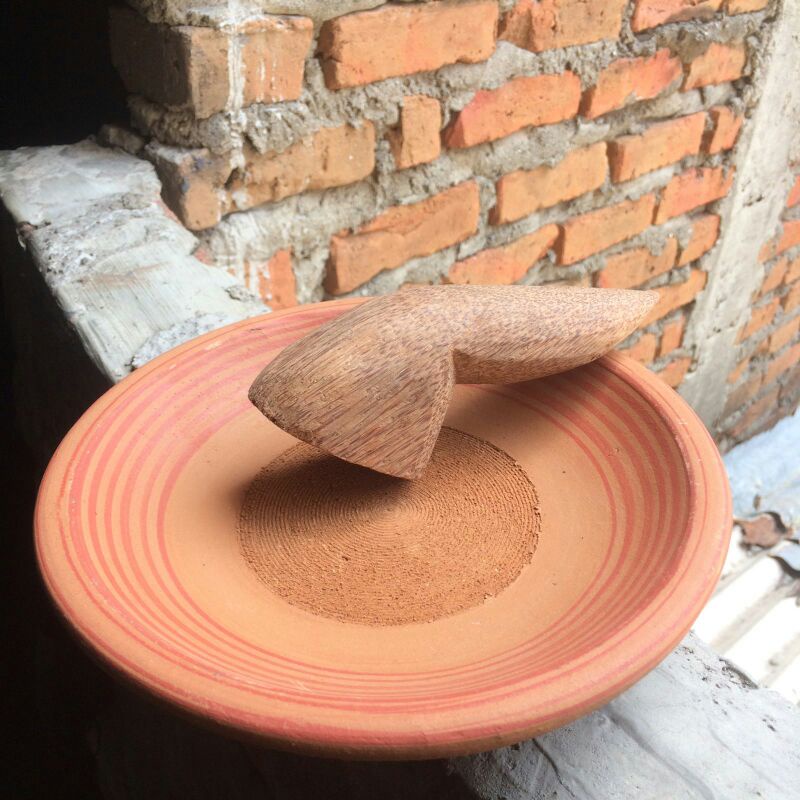 SAMBAL GAMI , COBEK SAMBELAN HITAM TANAH LIAT ASLI TAHAN LAMA & KUAT UKURAN 20 cm