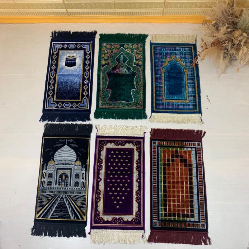 Sajadah anak/sajadah kecil muka travel turki bludru ukuran 35x65 cm-1