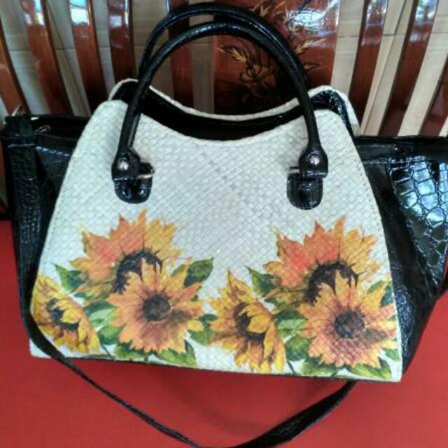 Tas anyaman pandan decoupage
