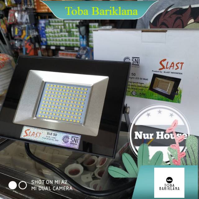 lampu sorot kap jalan floodlight led 50 watt slast SLE 50