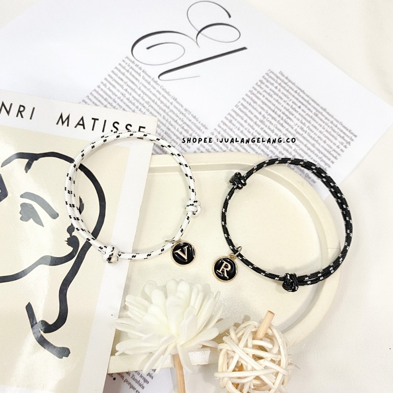 GELANG PRUSIK 3MM HURUF INISIAL GANTUNG/ GELANG INISIAL PERSAHABATAN/ GELANG PRUSIK GUNUNG