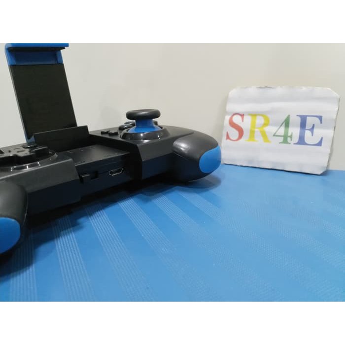 Gamepad bluetooth 7002 with stand