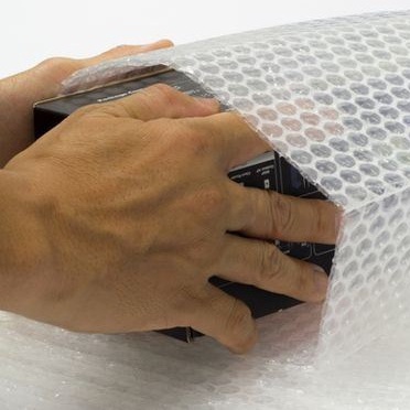 

Packing Bubblewrap / Packing Kardus New Book Store UMM