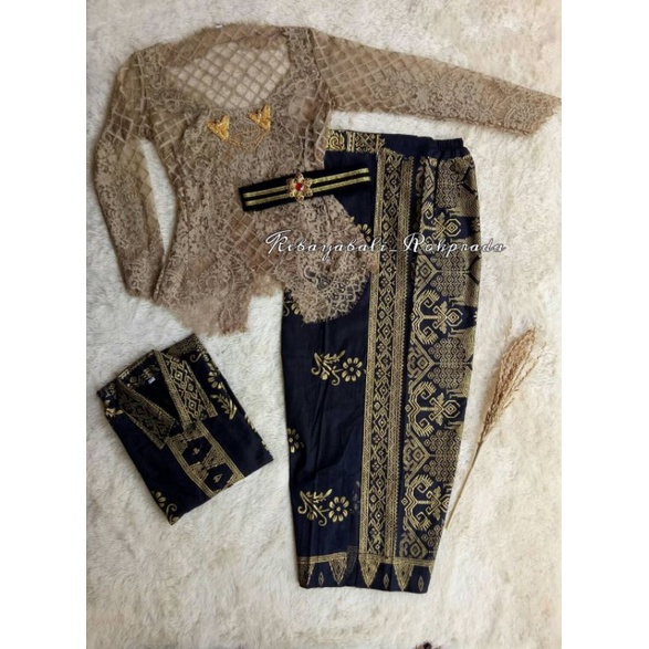 KEBAYA COUPLE KEBAYA BALI MURAH SARIMBIT BATIK