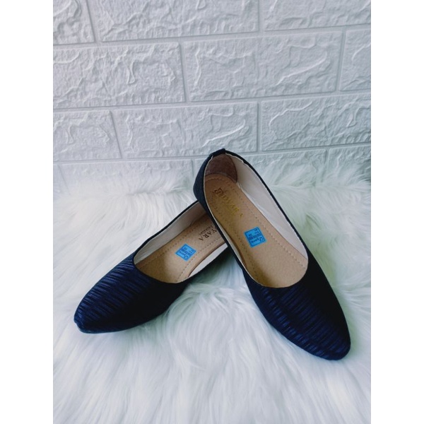 SEPATU BALET HITAM POLOS GLOSSY FLATSHOES SIMPLE KEKINIAN FLATSHOES VIRAL TERBARU