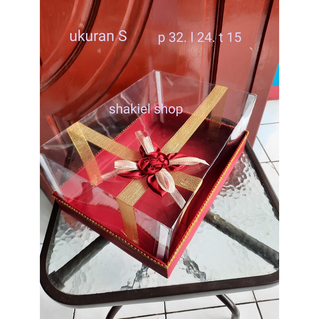 SOUVENIR PERNIKAHAN HANTARAN/ KOTAK SESERAHAN FULL MIKA 1 PCS, UKURAN 32 CM X 24 CM X 15 CM