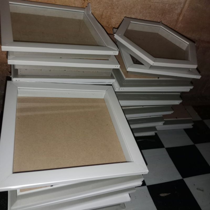 bingkai kosongkan ukuran (18x20, 25x25, 25x35)