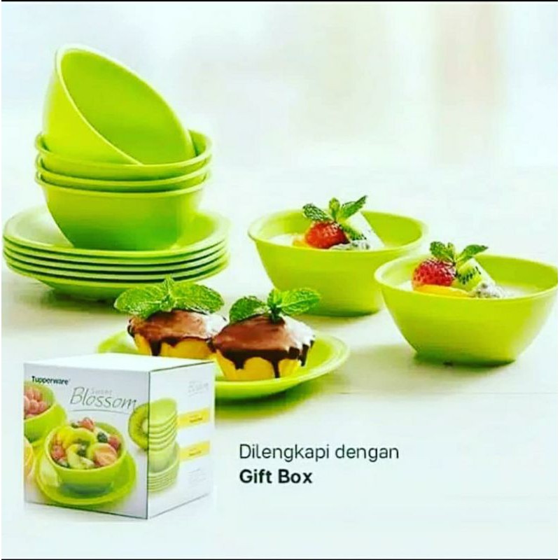 PROMO Green Blossom Set With Box /Piring Dan mangkok Tupperware