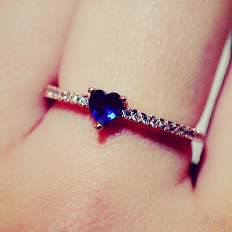 Baru 18K Rose Emas Plated Berbentuk Hati Biru Diamond Cincin Perhiasan