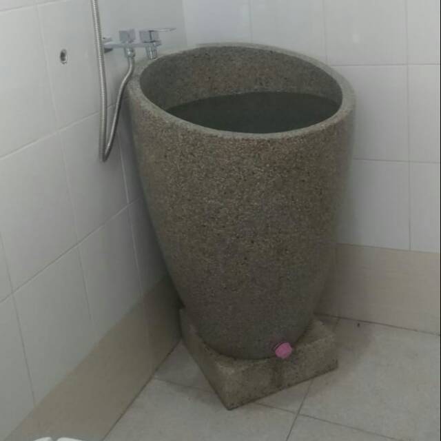 Bak mandi terazzo
