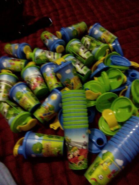 Gelas Tutup Tumbler Atau Botol Tumbler Tanggung Souvenir Ulang Tahun 