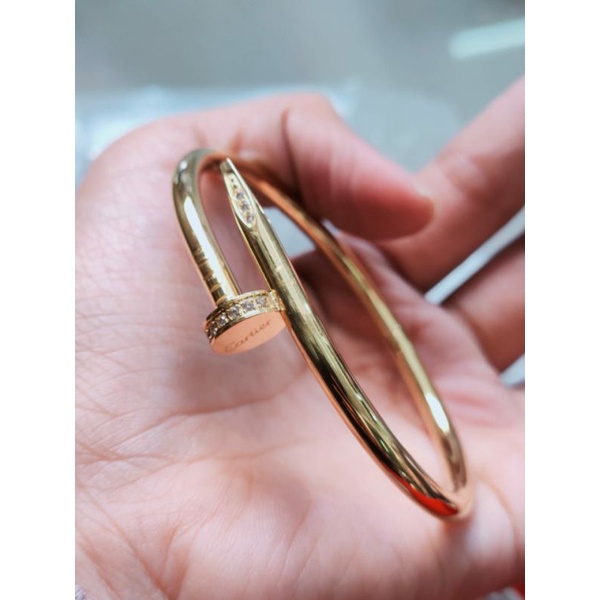 gelang model paku.mata tanam titanium asli