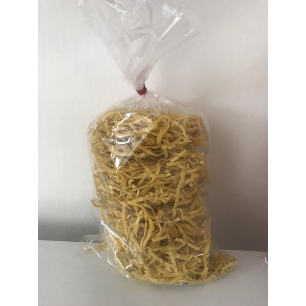 

mie kuning khas padang