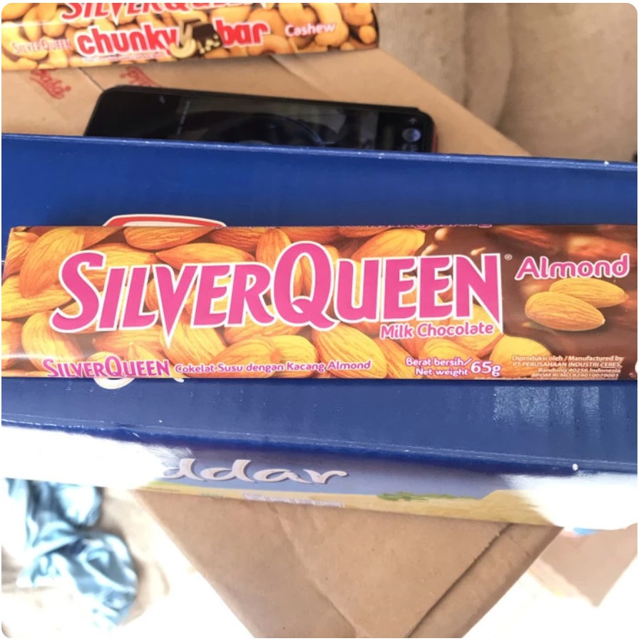 

SilverQueen Almond 65g