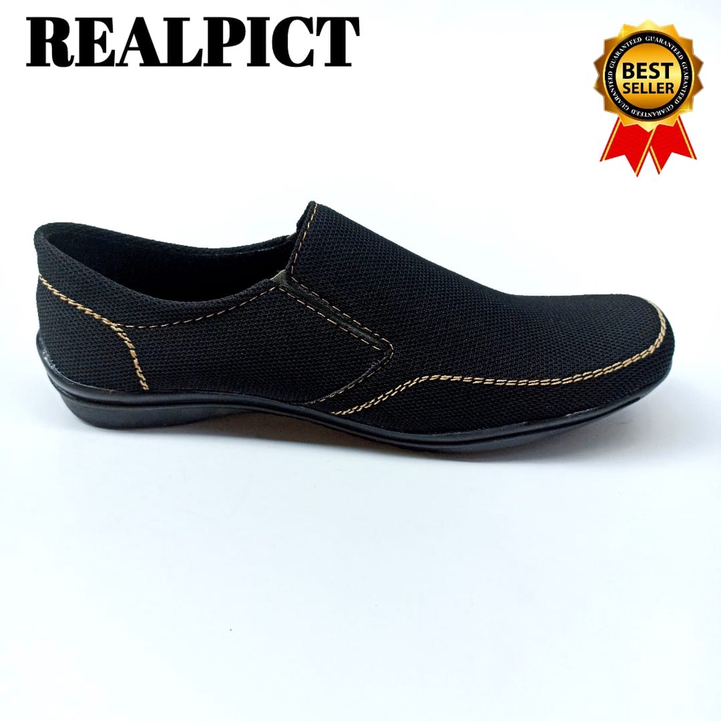 SEPATU SLIP ON PRIA/SEPATU SNEAKER CASUAL HITAM/SEPATU SLOP PRIA 001