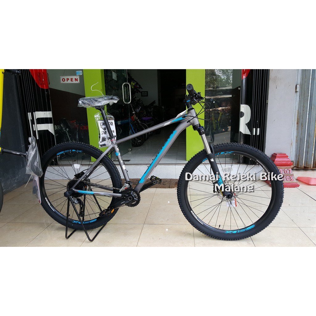 MTB 27 5  Polygon  Xtrada  5  2021  18speed grey blue Shopee 