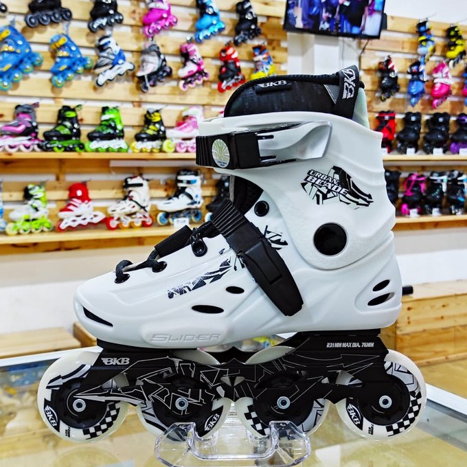 Sepatu Roda Inline Skate Flying Eagle B3 White - 3637